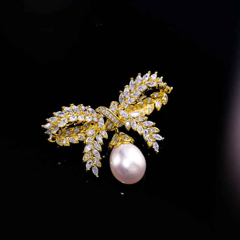 Bow Natural Freshwater Pearl Brooch