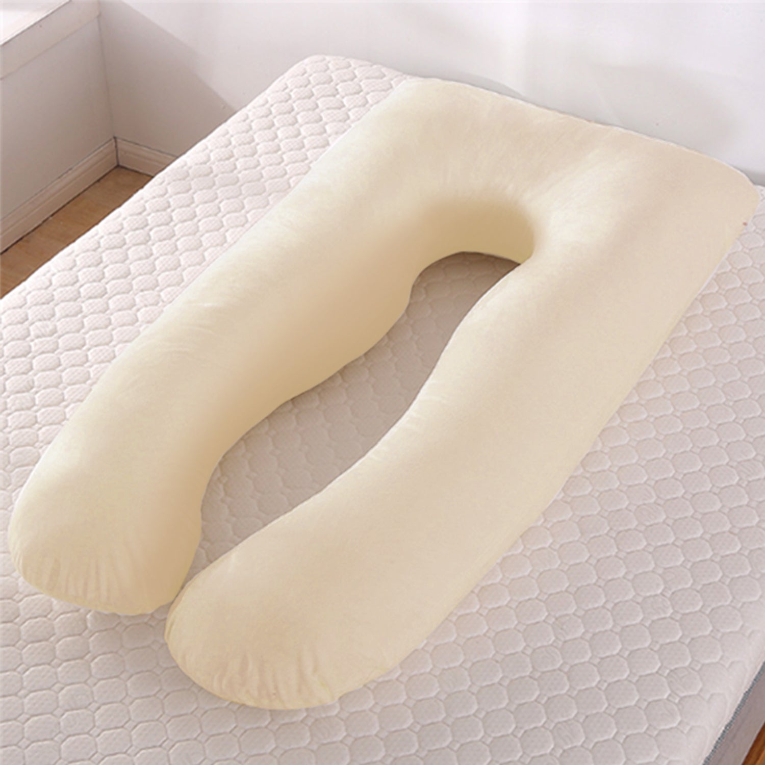 off-white-u-shape-pregnancy-pillow